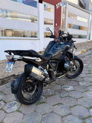 BMW R 1250 RT TRIPLE BLACK 